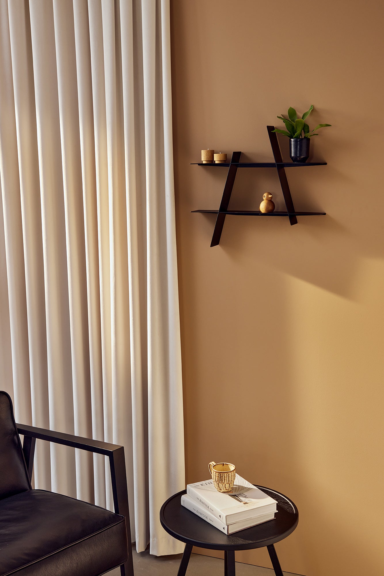 ANDERSEN A-Shelf Medium - Black Steel
