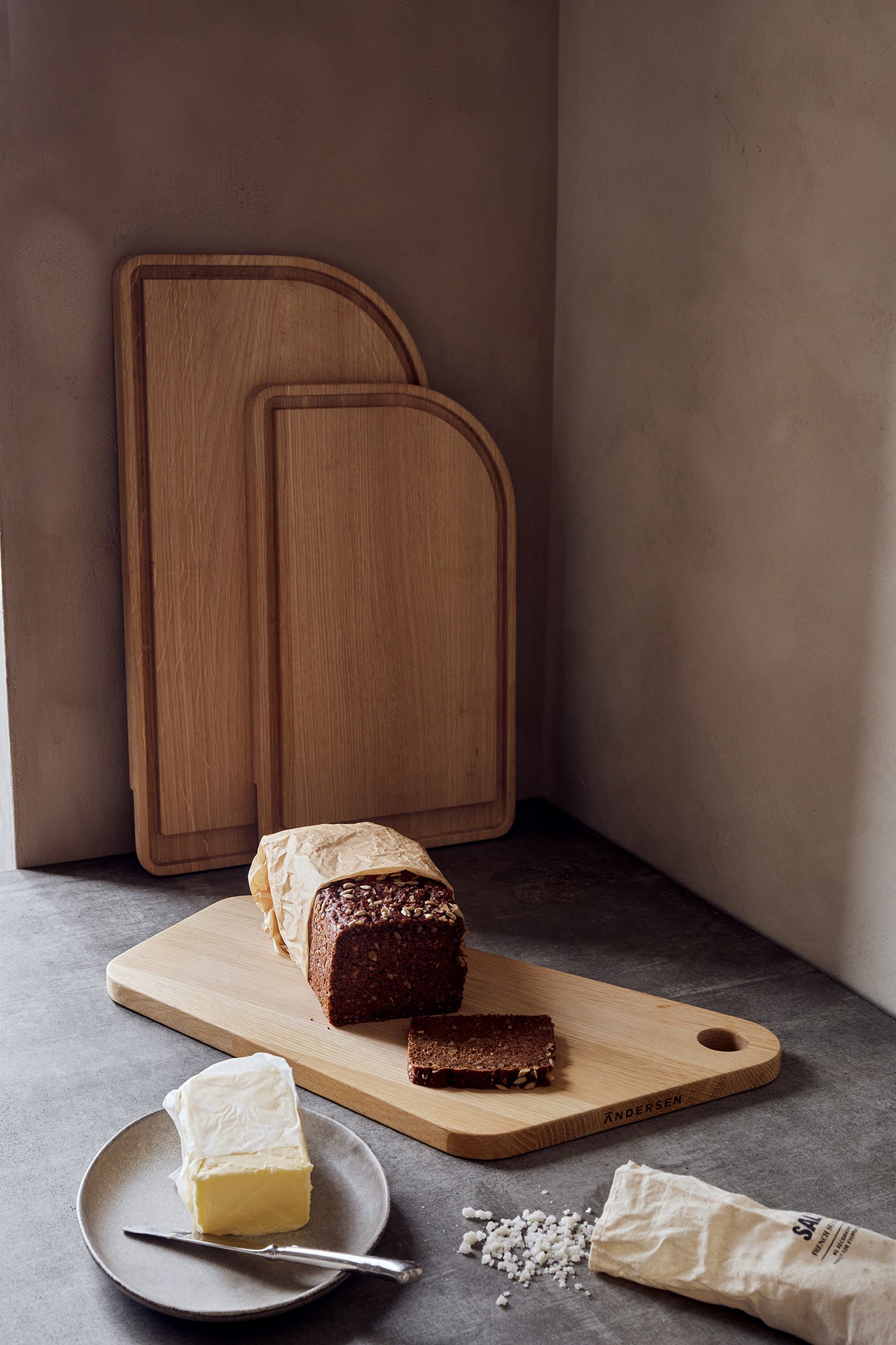 ANDERSEN Curve Carving Board Oak - Medium