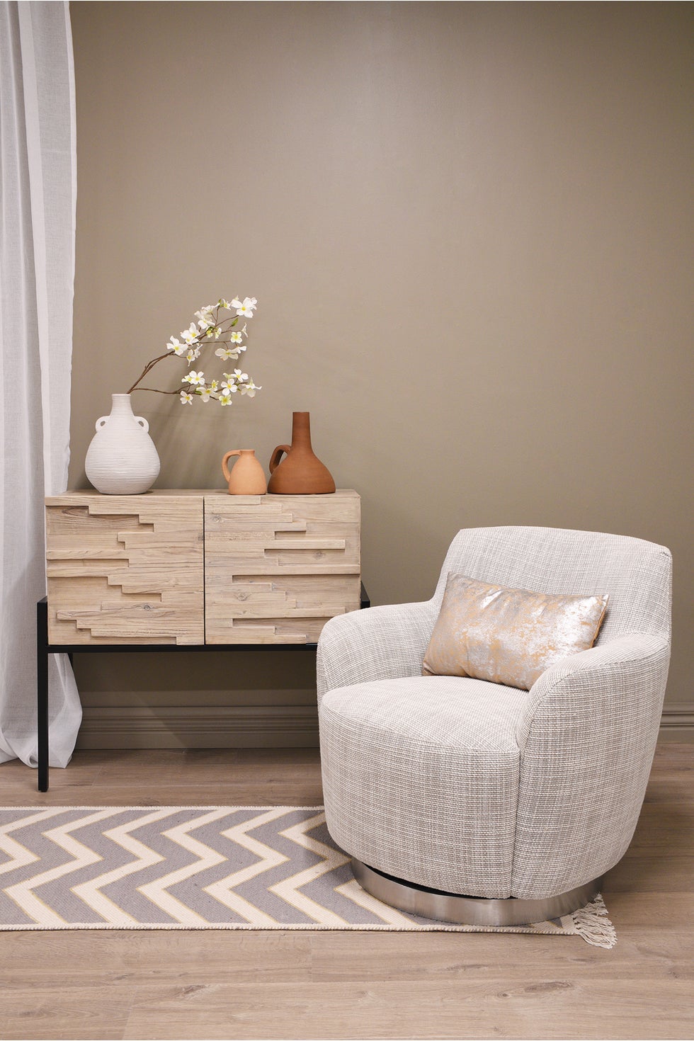 JONES Boxed Sideboard - Natural/Black