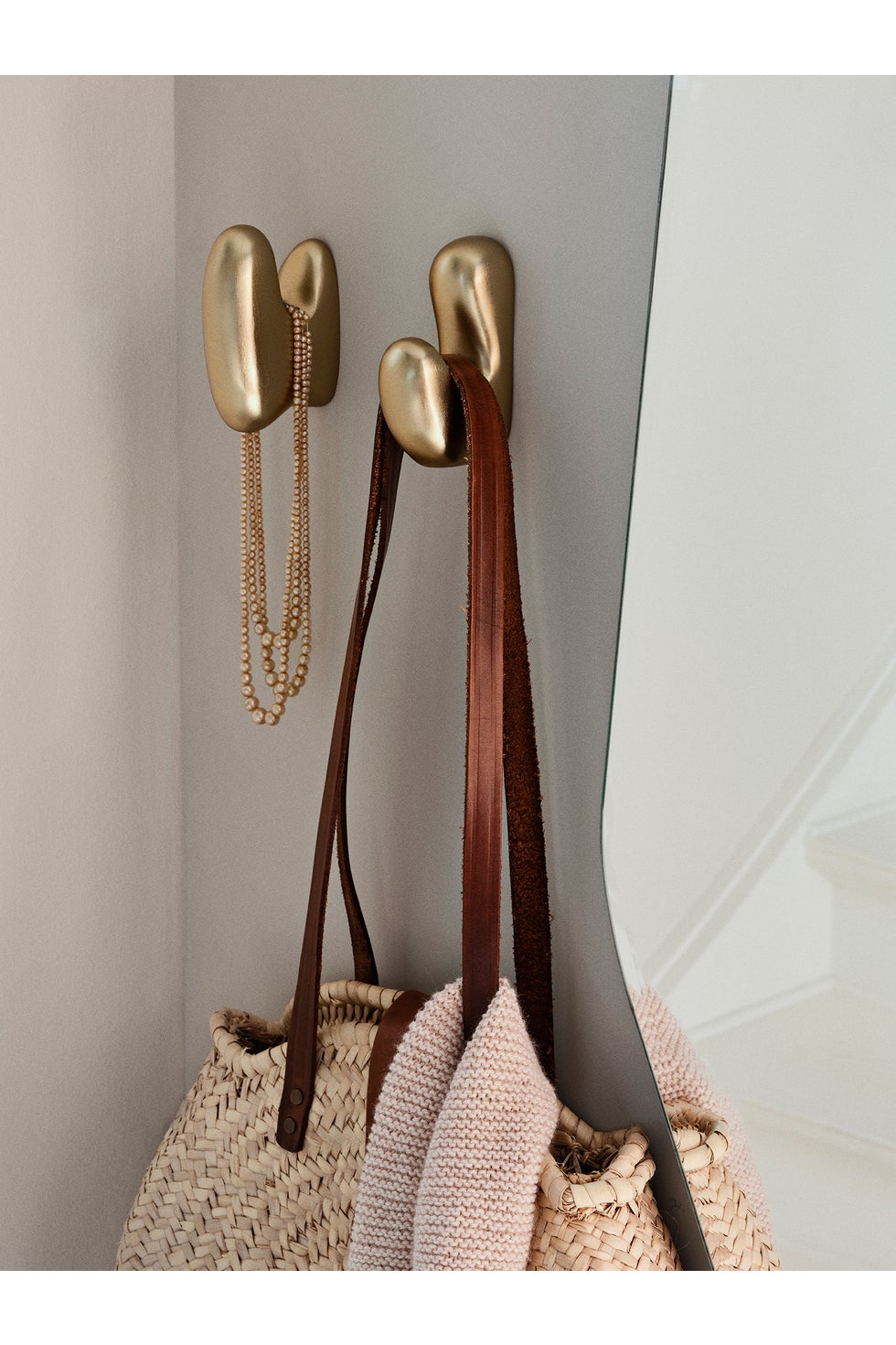 BROSTE Hook Roberta L - Brass Finish*