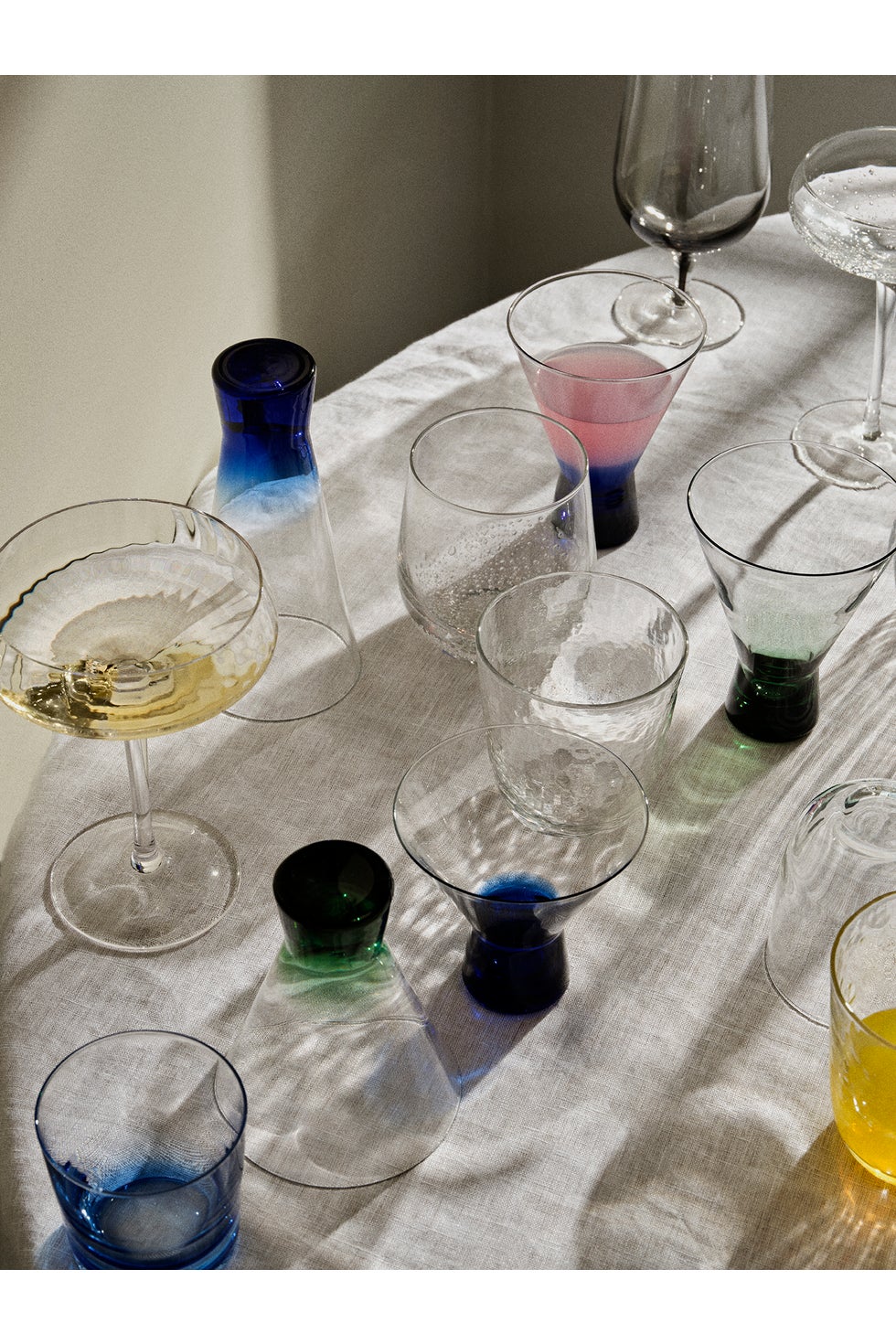 BROSTE Konus Cocktail Glass X-Tall - Intense Blue