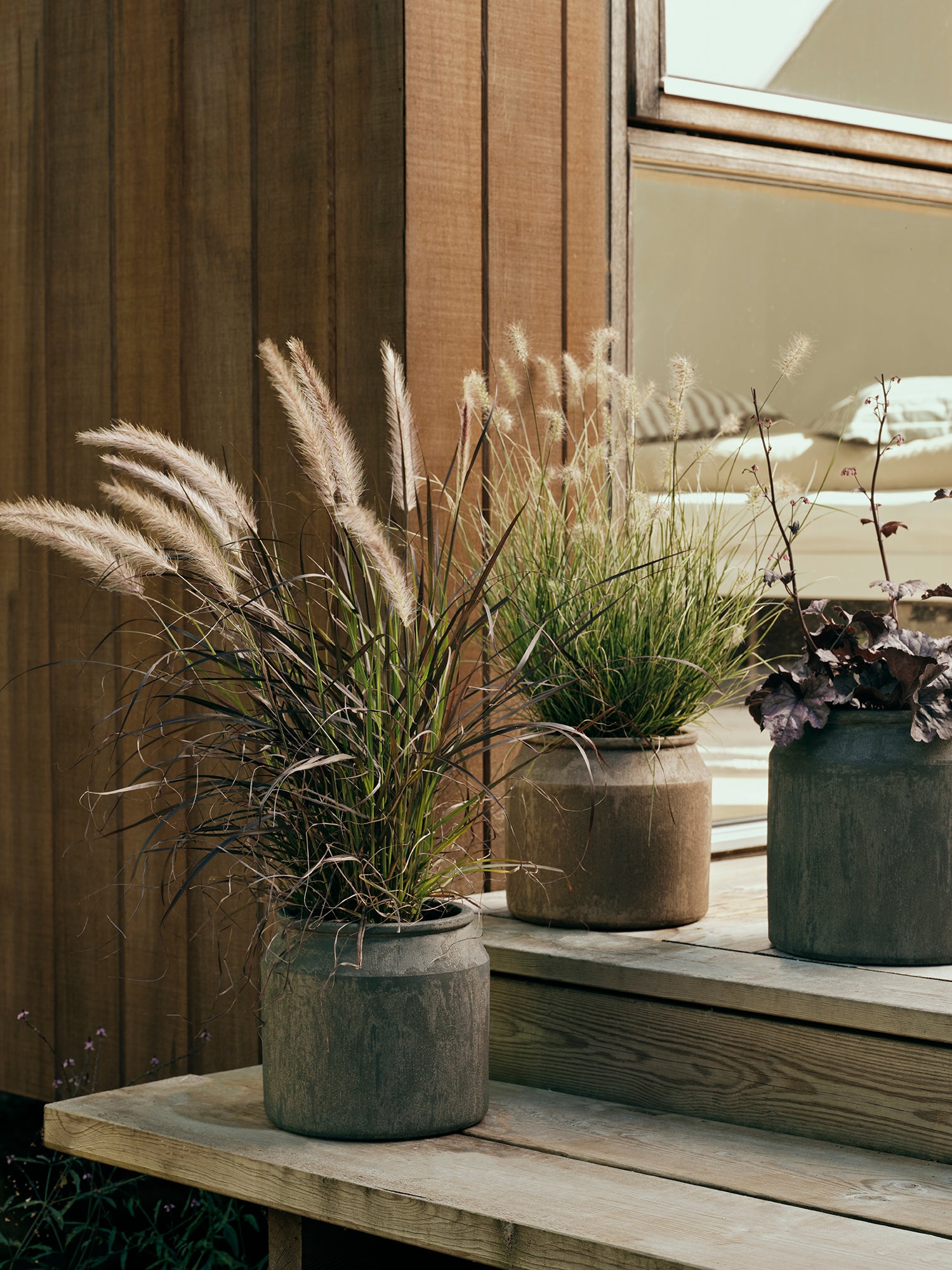 BROSTE Flowerpot Uma Large - Rustic Dark Brown 
