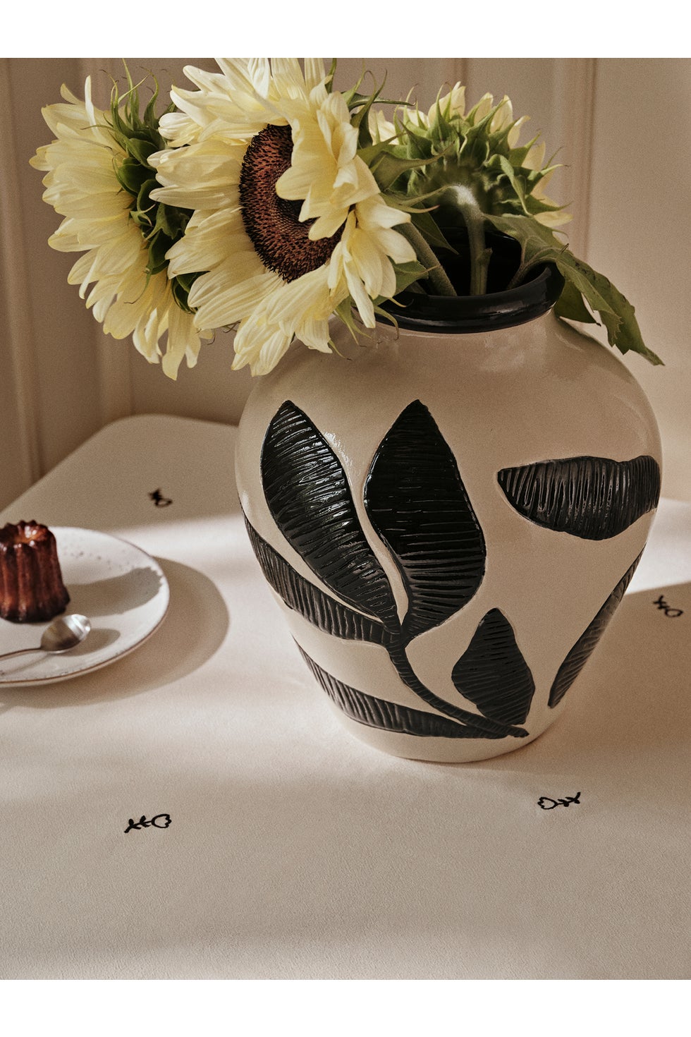 BROSTE Vase Herbert Small - Black/Rainy Day