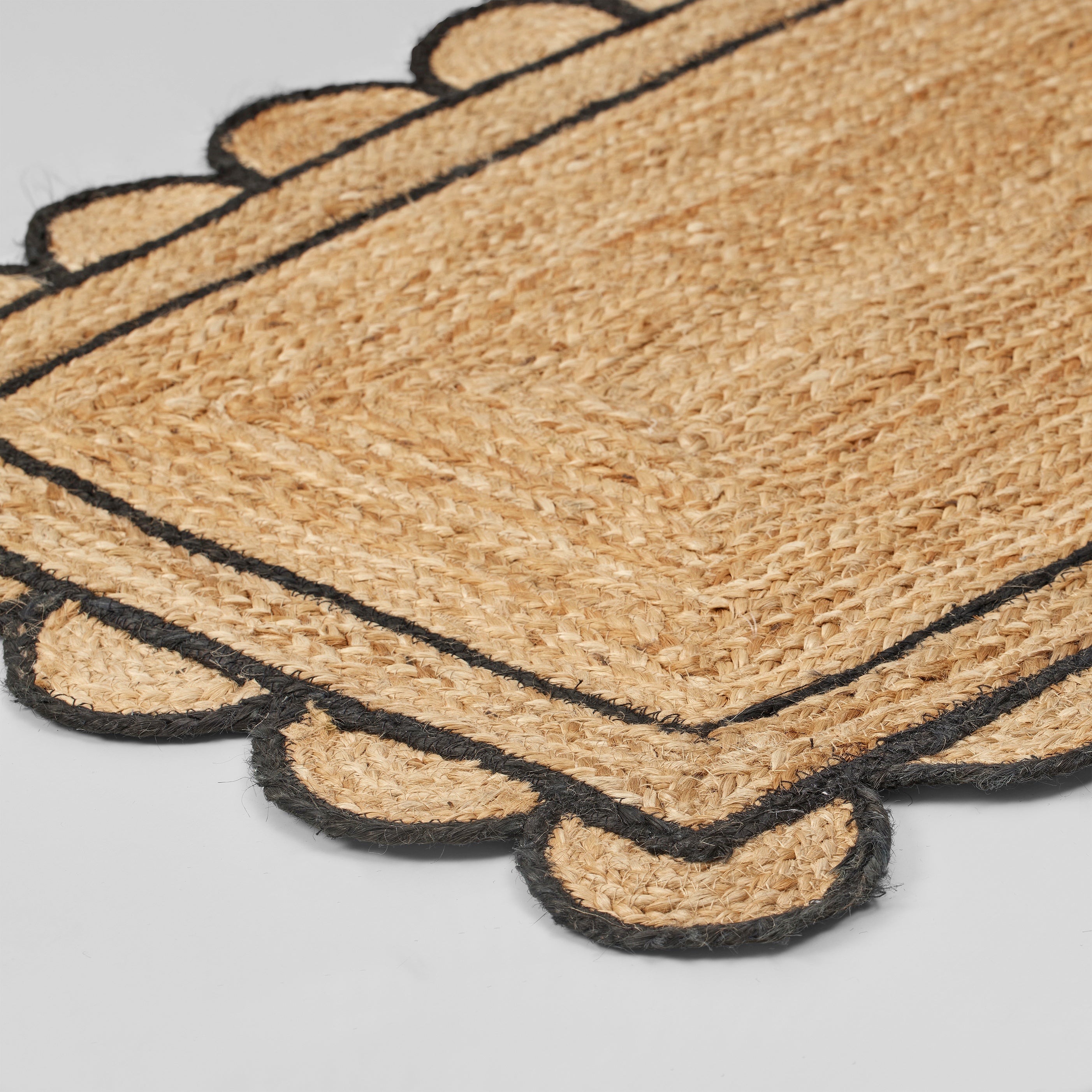 BROSTE Door Mat Scallop - Black/Natural 