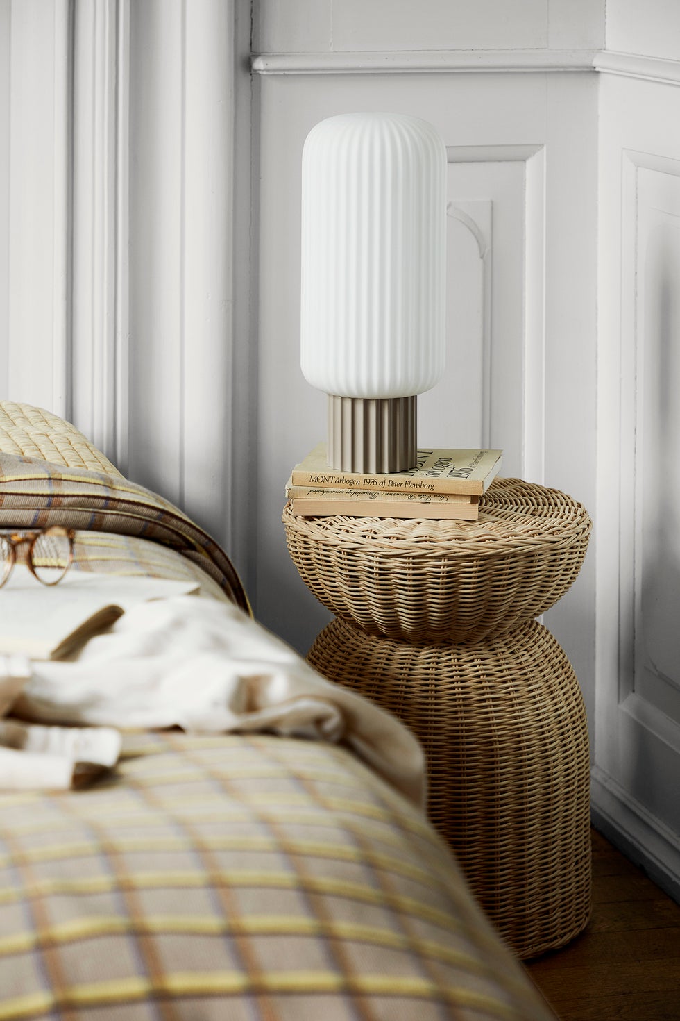 BROSTE Lighting Lolly Table Lamp Tall - Sand/White*