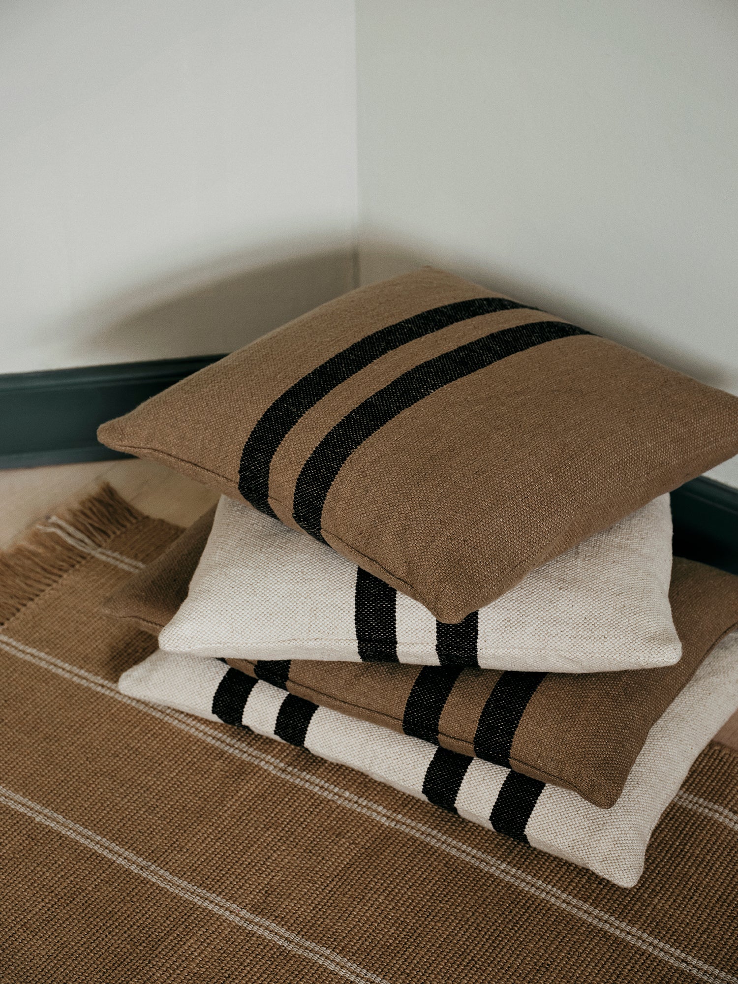 BROSTE Cushion Cover Sigrun - Brown Kelp/Black 50*50