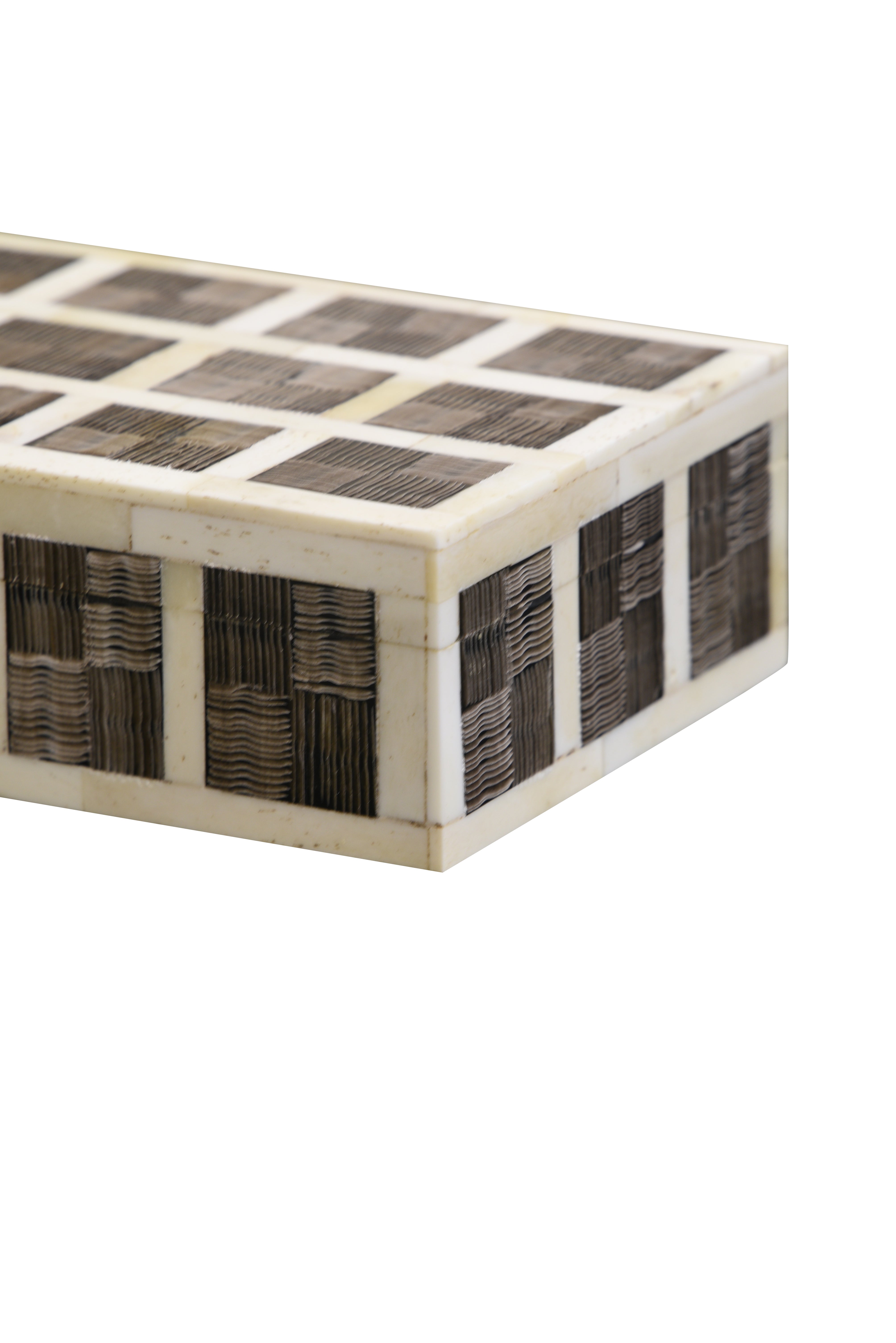 Squared Bone Box White Lines w/Shagreen Horn