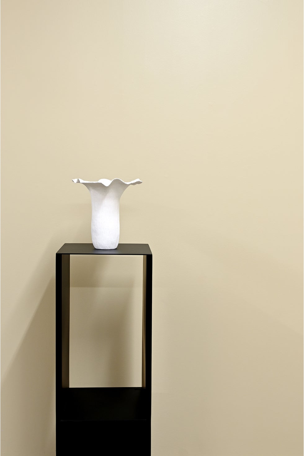 Mushroom Vase XL - White