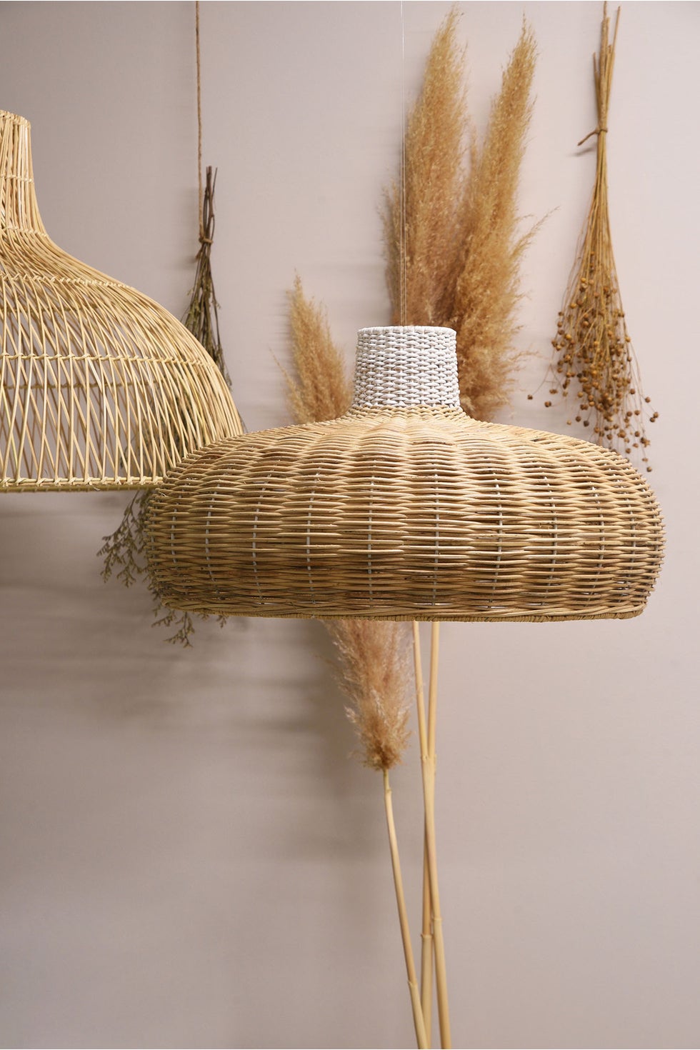 Dalat Round Lightshade - Natural w/White Rim