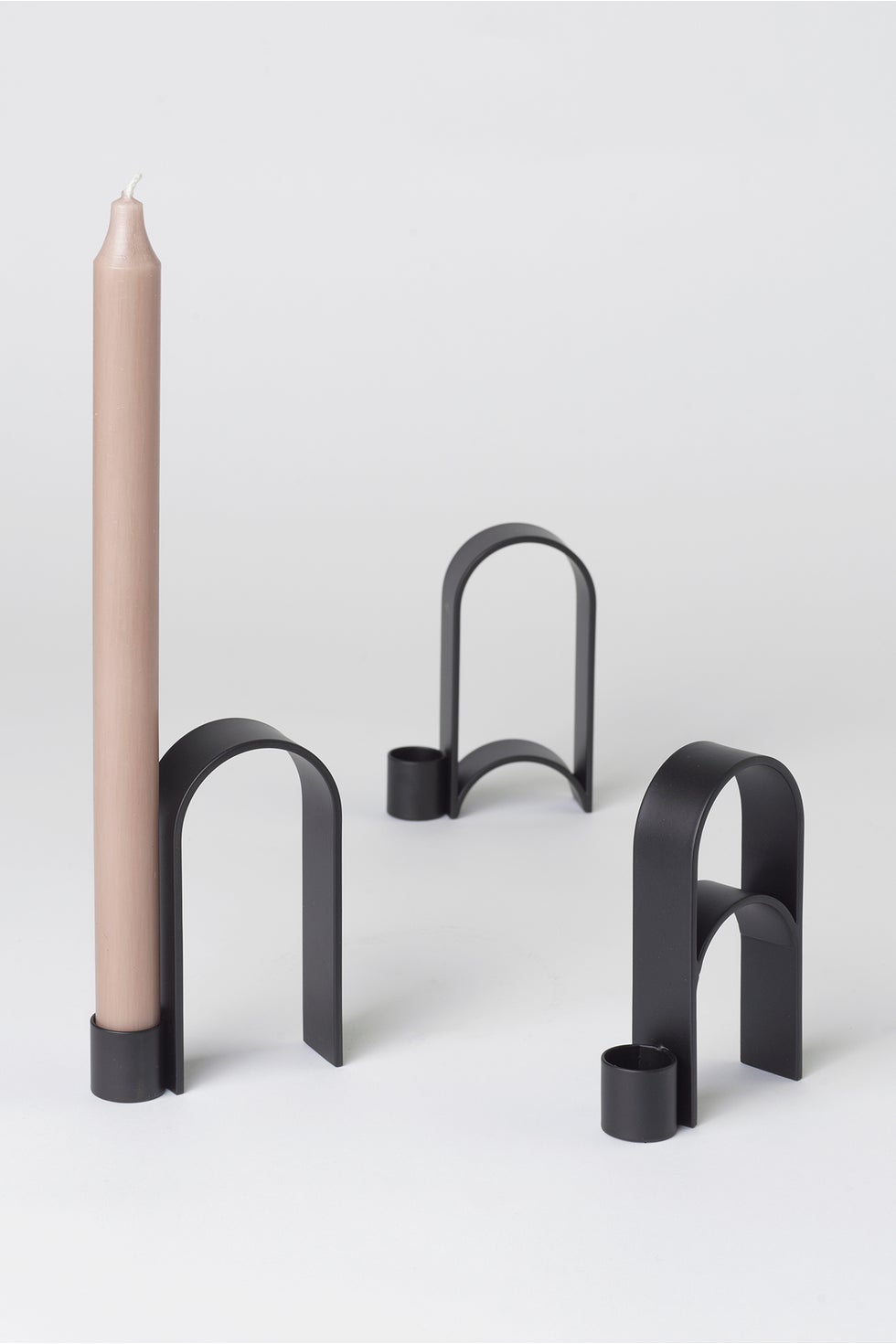 KRISTINA DAM Arch Candleholder Vol.1 - Black*