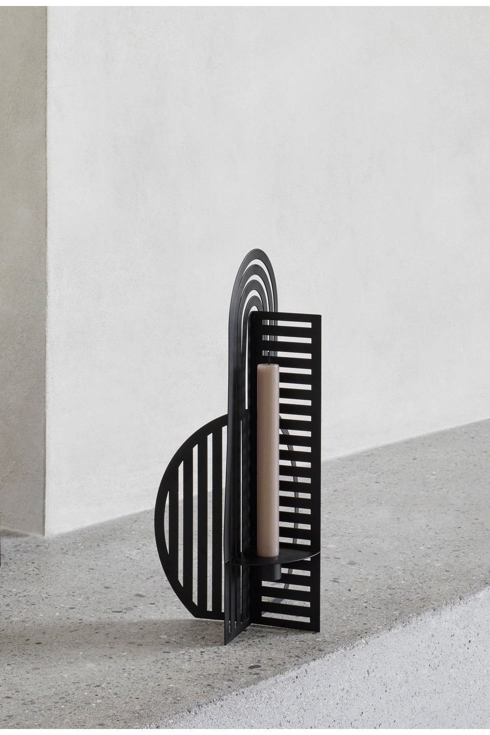 KRISTINA DAM Shadow Candlestick - Black*