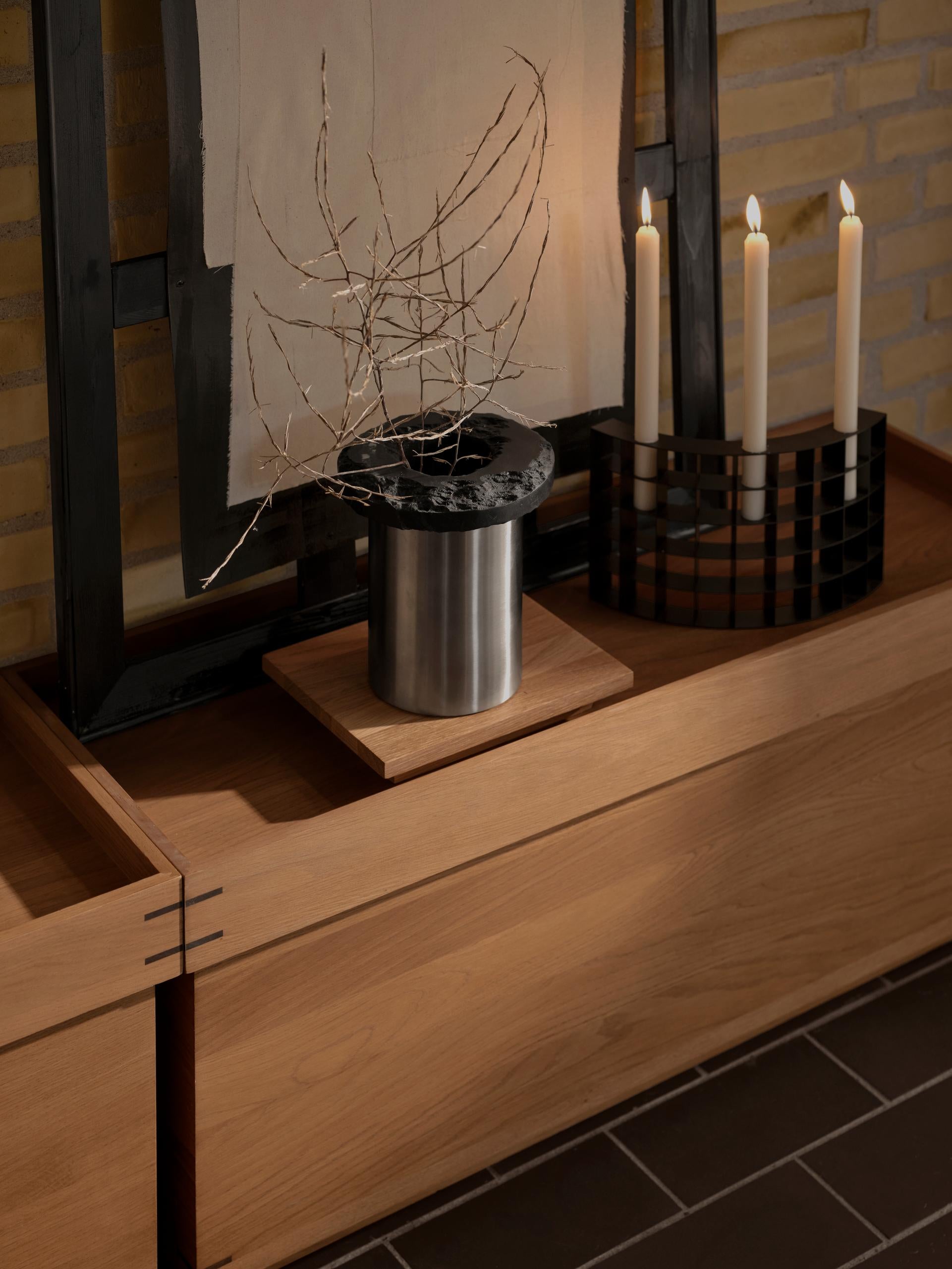 KRISTINA DAM Rock Vase - Black/Brushed
