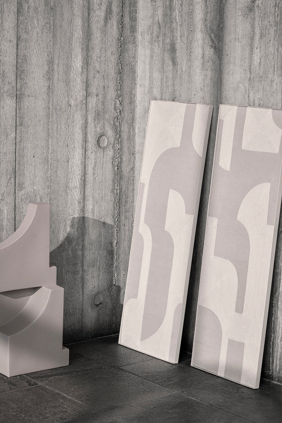 KRISTINA DAM Relief Artwork VI - Beige/Off-White*