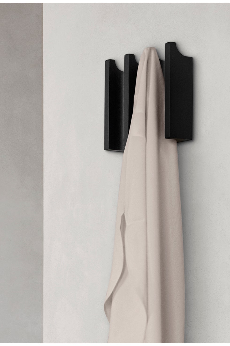 KRISTINA DAM Column Coat Rack - Black