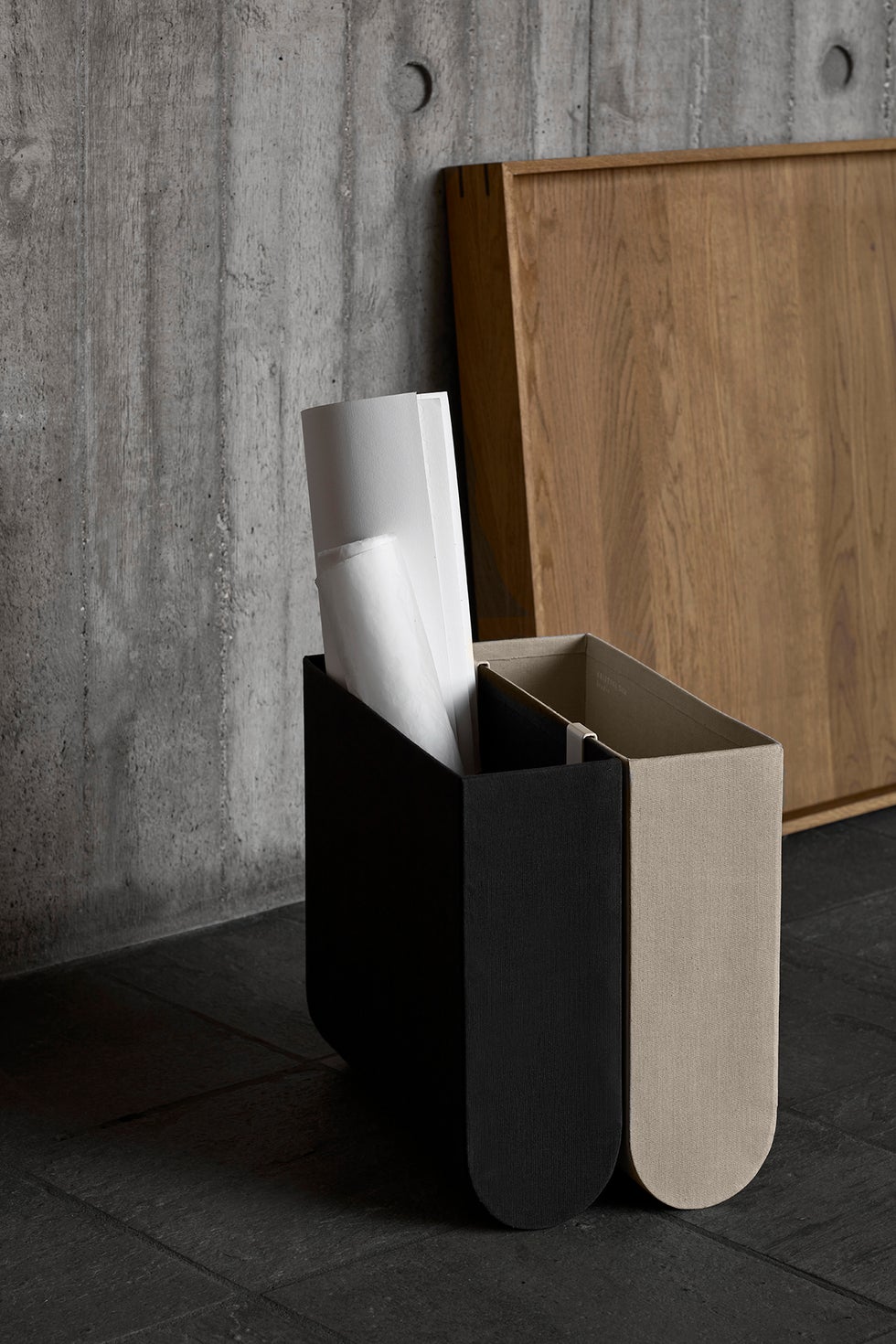 KRISTINA DAM Curved Box Medium - Black