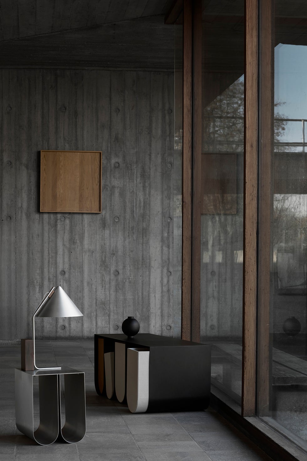 KRISTINA DAM Curved Bench - Black