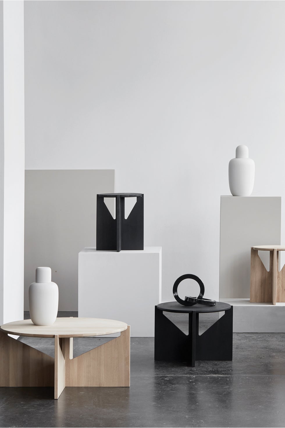 KRISTINA DAM Simple Stool - Black