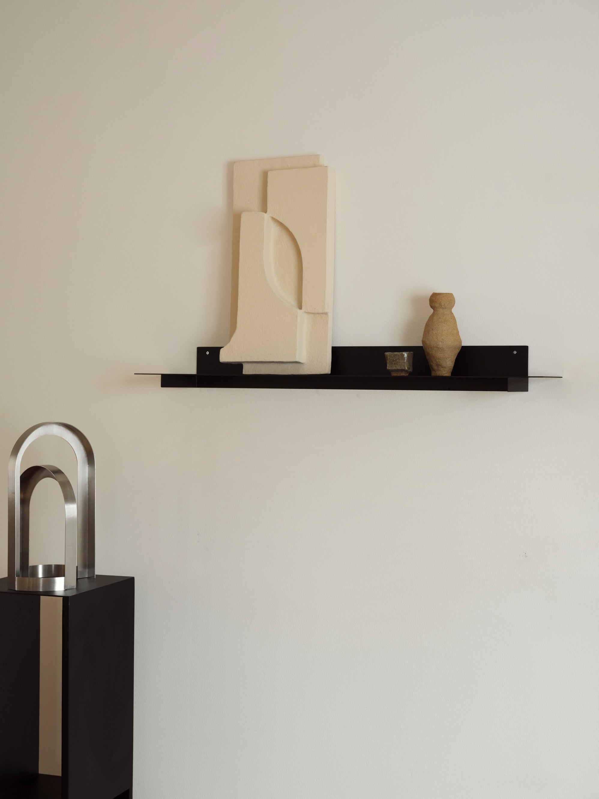 KRISTINA DAM Planar Wall Shelf Small - Black