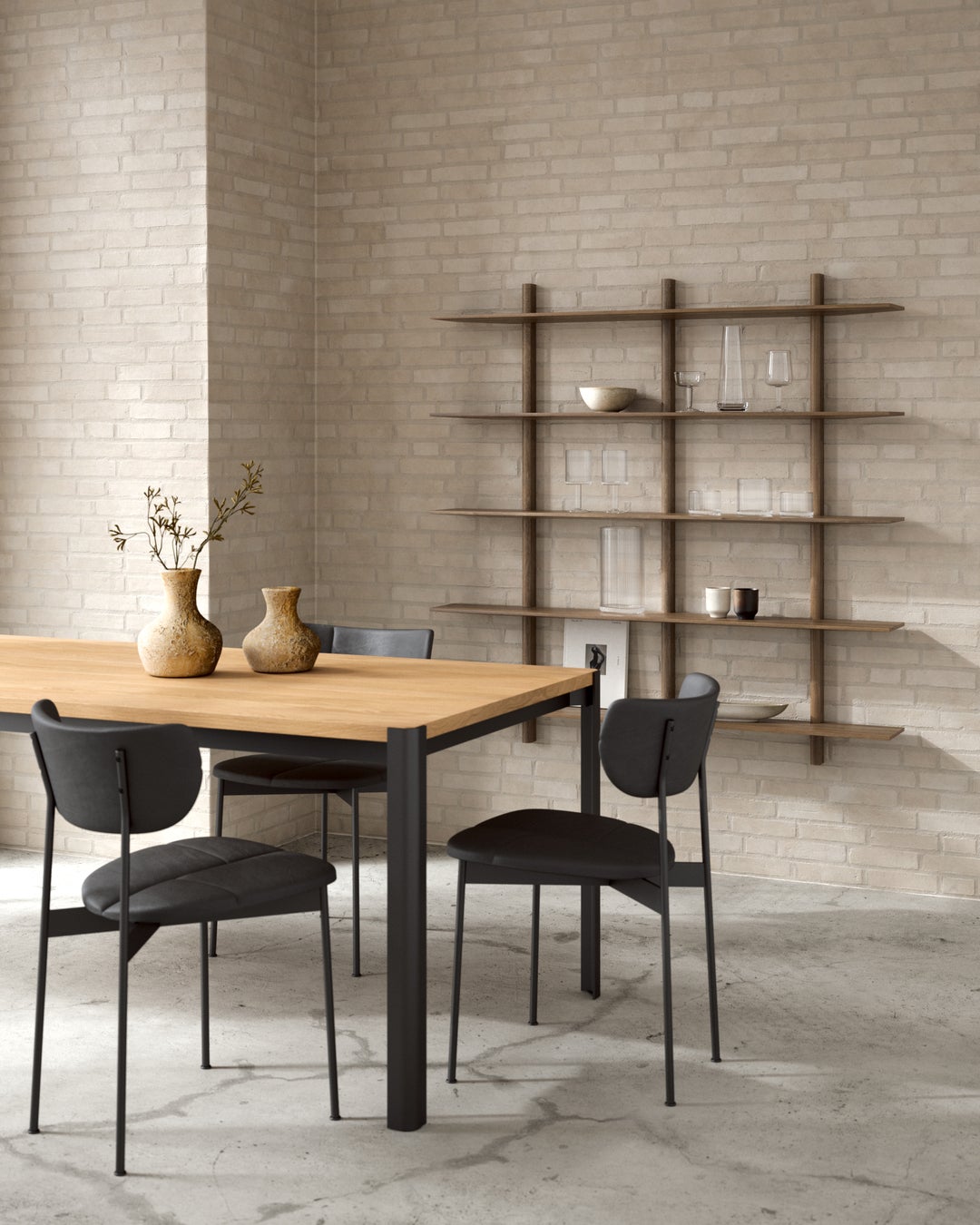 MUUBS Dining Chair Oni - Black/Black