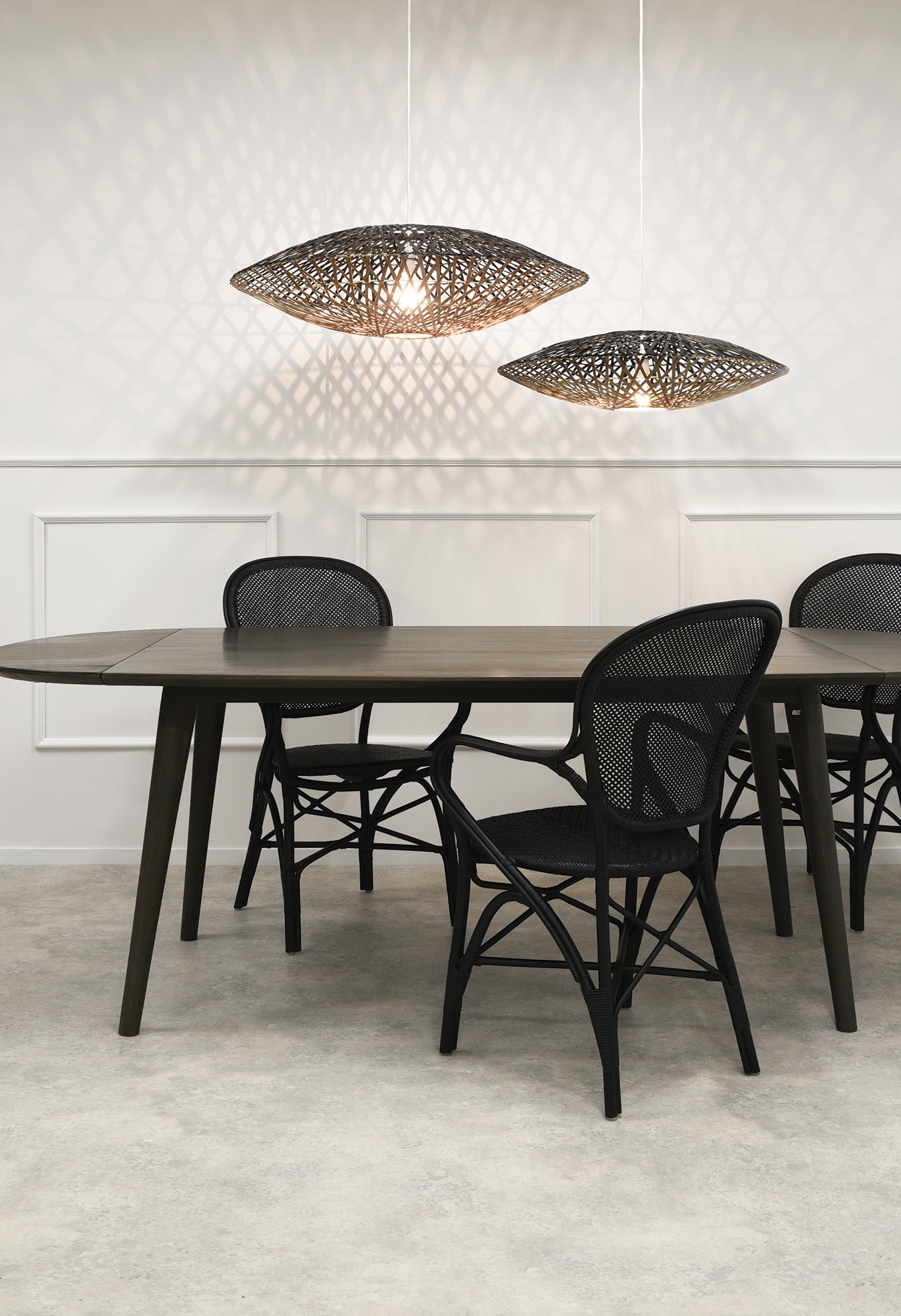 PURE Maui Dining Table 2.2 - Carbon (2pcs)