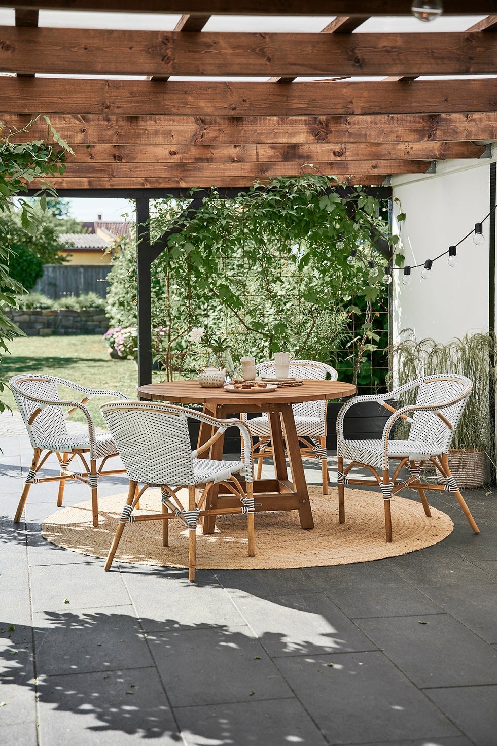 SIKA Affair Madeleine Rattan Armchair - Wht w/Capp Dot/Natural Frame*