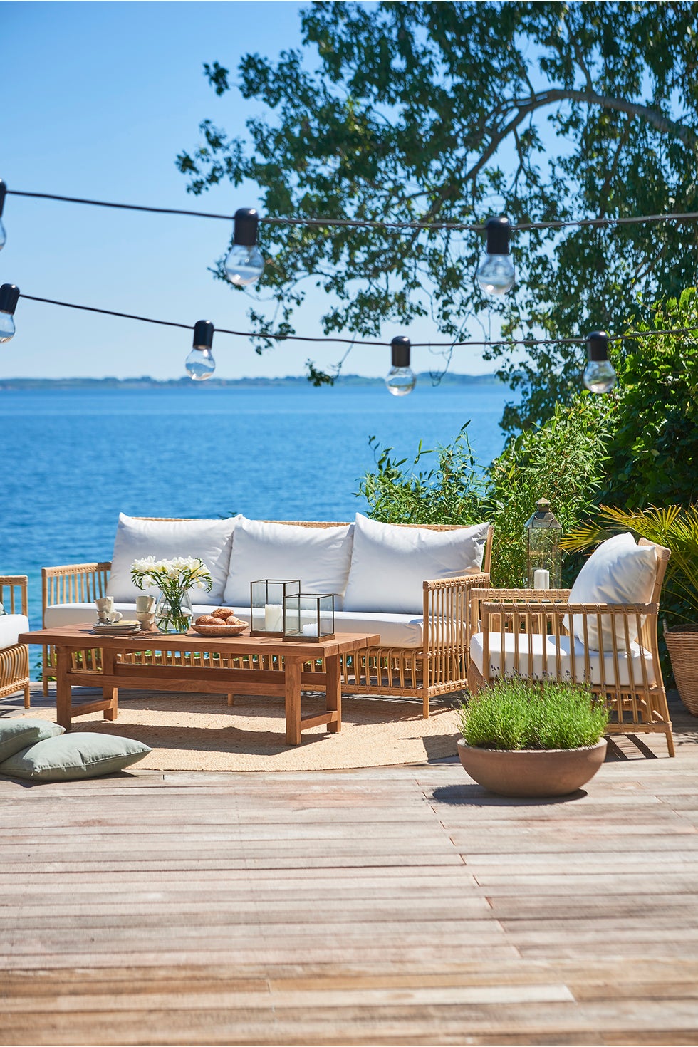 SIKA Exterior Caroline Chair w/Black Cushions - Natural Alu-Rattan