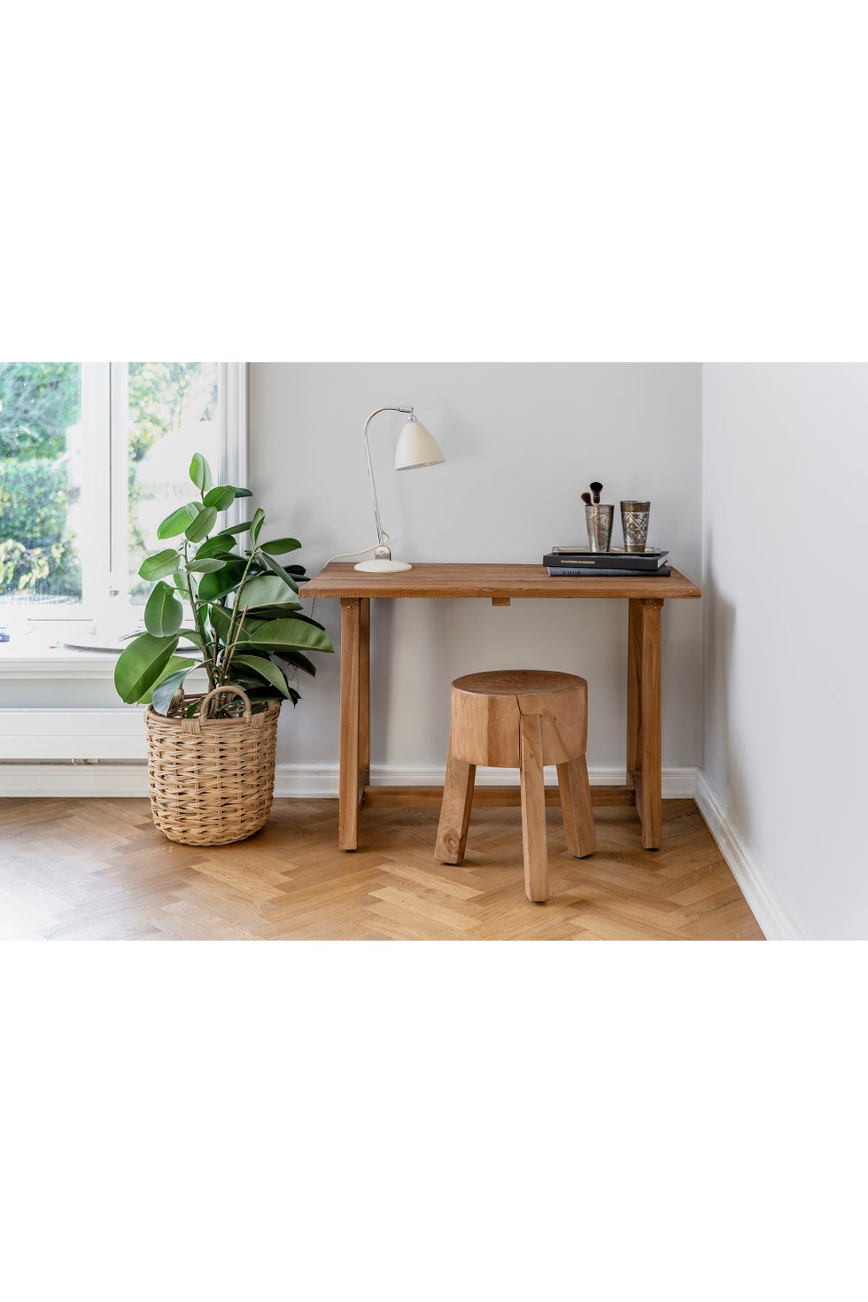 SIKA Roger Stool - Natural