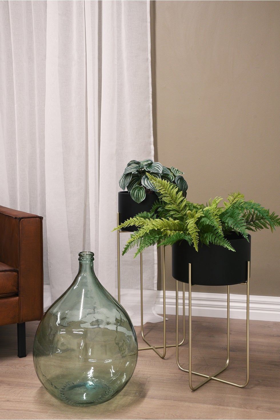 STUDIO Cambridge Round Pot Stands A/2 Black*