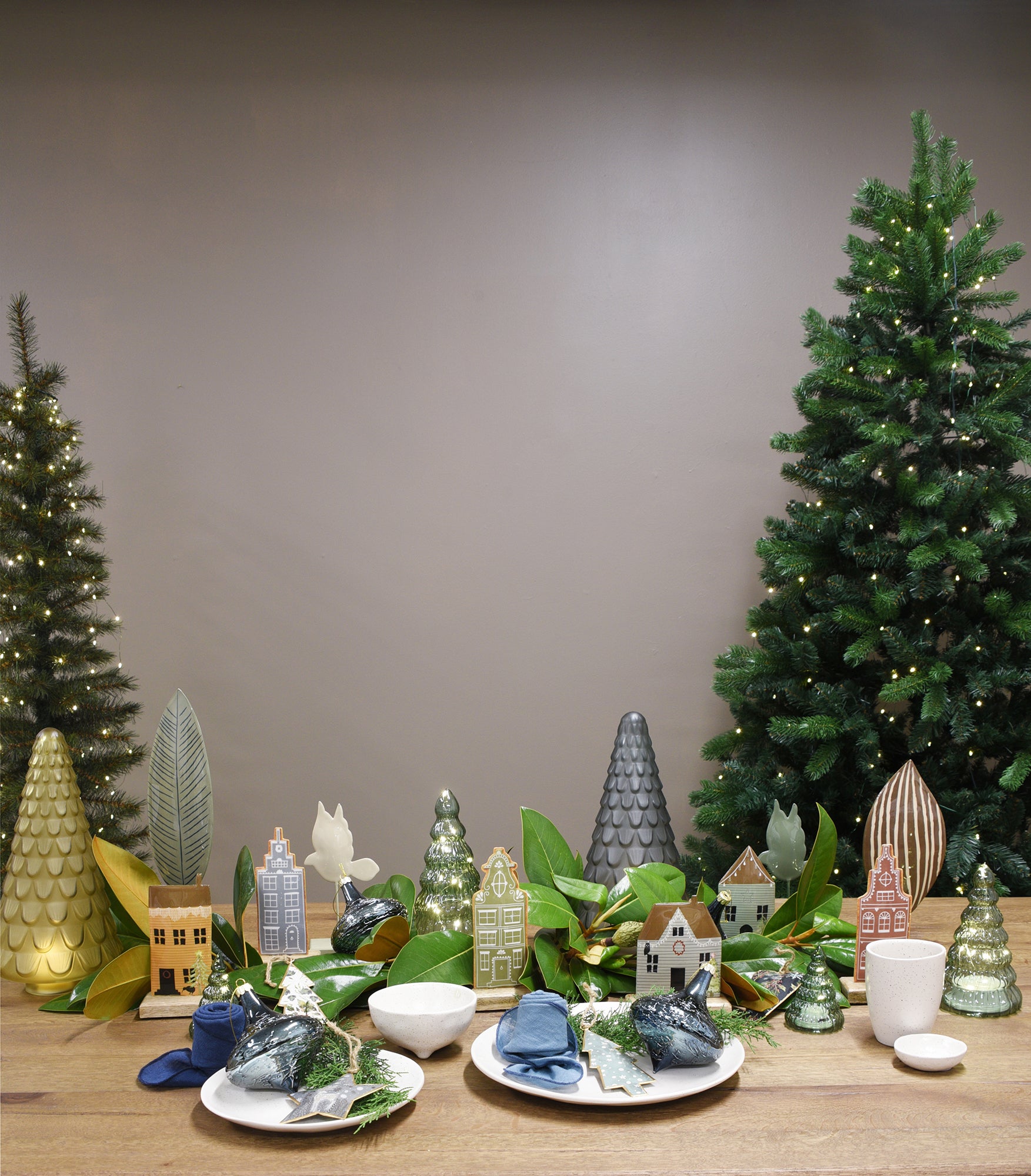 ENAMEL Standing Leaf Tree Green